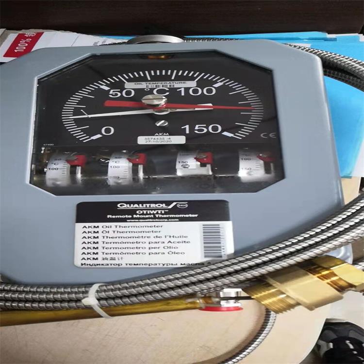 油温度指示控制器 型号:KM1-AKM3440112-7.0 库号：M288628