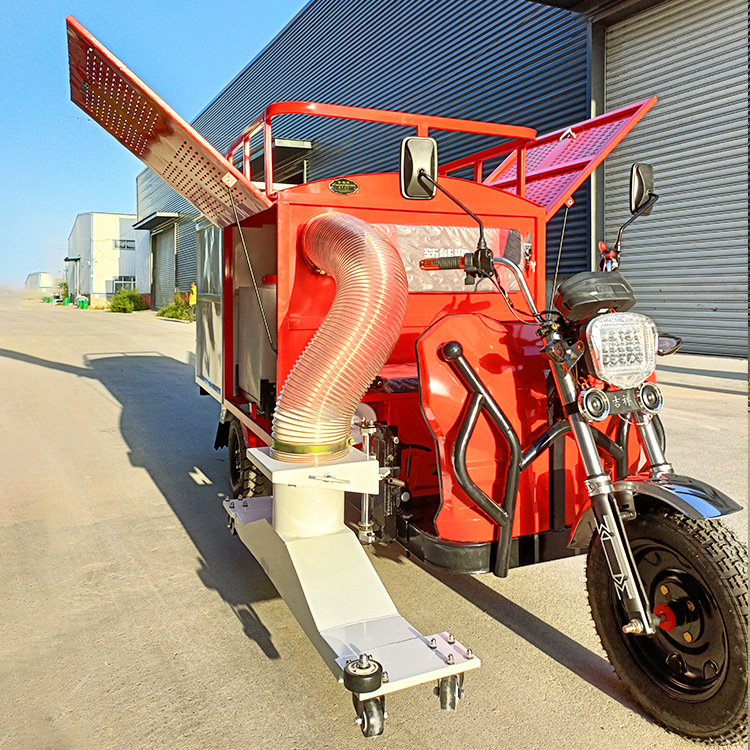 Vehículo de recolección de hojas de carretera municipal Tres cepillos y una succión de hojas Vehículo de recolección de hojas multifuncional de tres ruedas