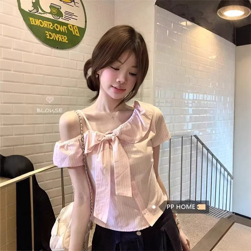 Pink Striped Bow-Knot Off-Shoulder Short-Sleeved Shirt for Women in Summer, Sweet and Stylish French-Style Gentle Top for Petite Women