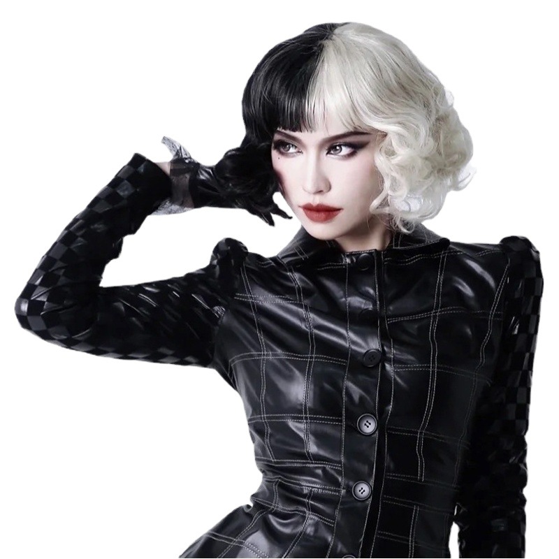 Amazon Bruja Blanco y Negro kuyila COS peluca TikTok cinturón mercancías de las mujeres europeas y americanas rollo corto cabeza completa cubierta fabricante en stock