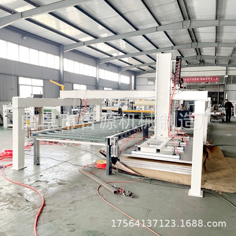 防撞板热熔胶膜覆膜机 木饰面EVA热胶贴面机 家具板材贴纸机