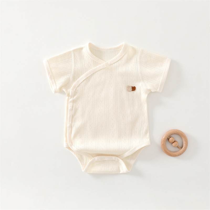 純綿の半袖ジャカードの赤ちゃんのお尻の服の夏の薄いタイプの半袖の赤ちゃんの三角の服の新生児は服を登ります。|undefined