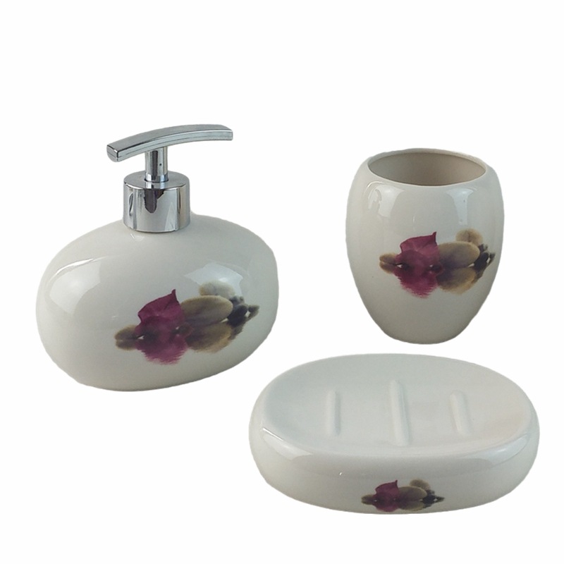 Baño personalizado de cuatro piezas Baño de hotel cuadrado Juego de lavado Combinación de baño Juego de baño de cerámica de 4 piezas