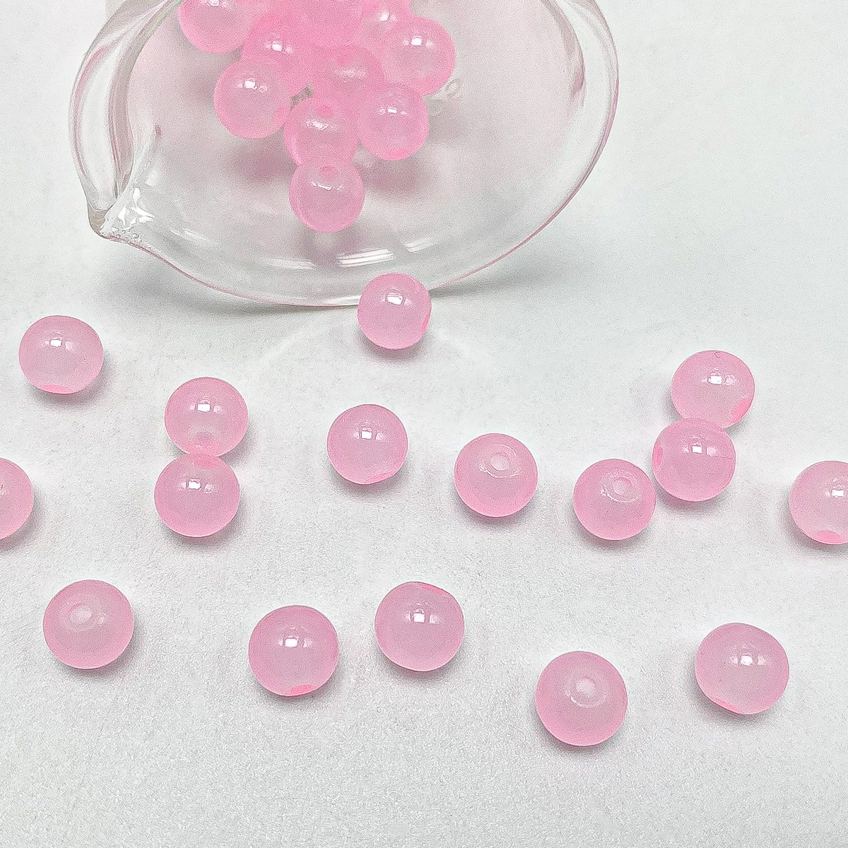 Light and elegant powder