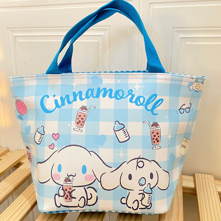 格子の大きなイヤードッグ