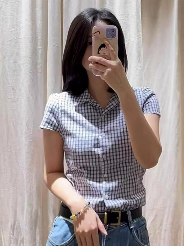 Fitted shirt women's, gray check pattern, button-front, one size