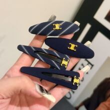 �P���T����ɫ�l�y�l�A���͹�С�����|�߼��|�Є���߅�A�W�t��Ů