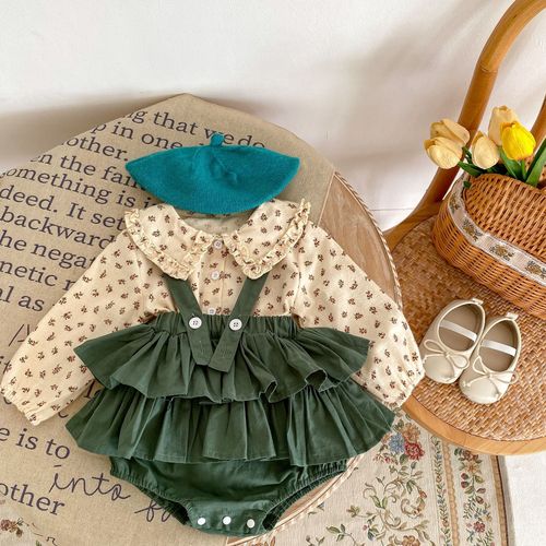  Autumn Clothes for Infants and Children 0-3 Years Old Baby Girl Green Suspenders + Floral Long Sleeve Fungus Collar 2-piece Set