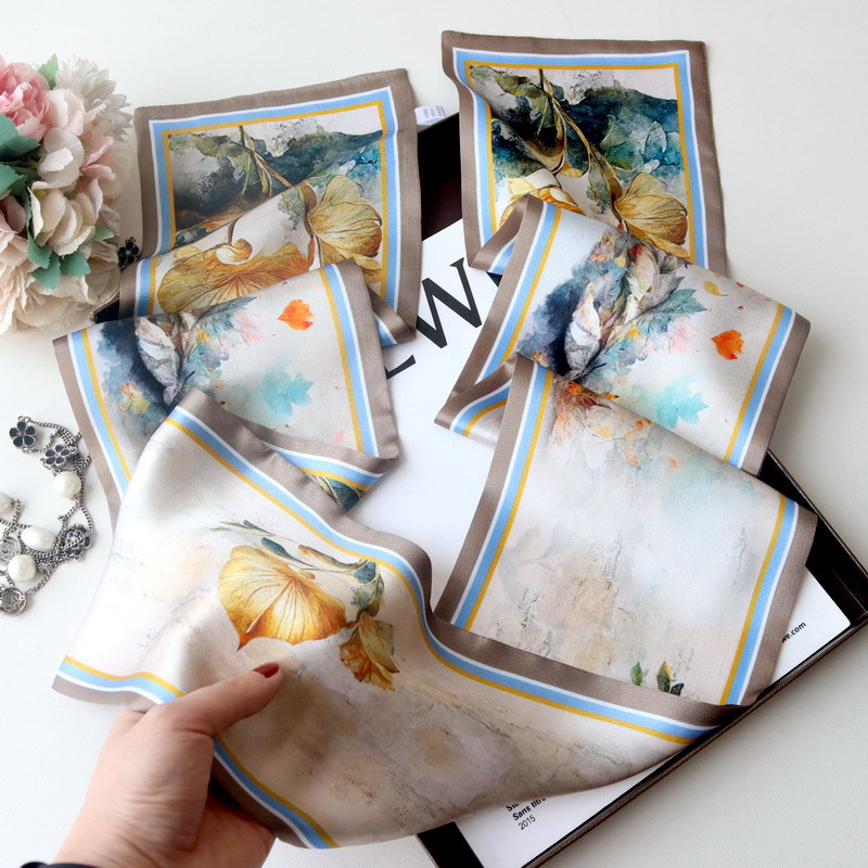Double-sided silk scarf