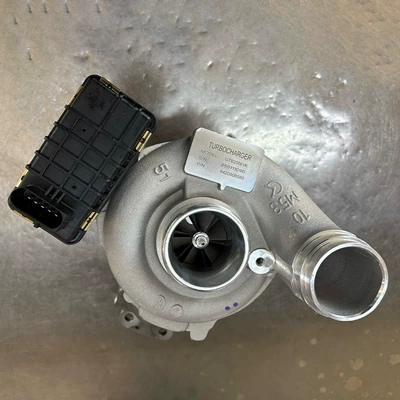 A6420901686 6420901386 Supercharger