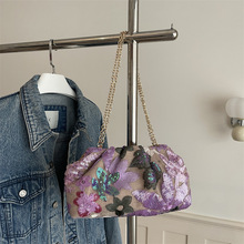 ���ֵ�̽��r�����ð�2026�ļ��¿�r��Ů����С��朗l�μ����Ů