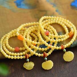 天然俄料白花蜜蜜蜡三圈手串满蜜白花蜜尺寸约5.4毫米重约10.5克