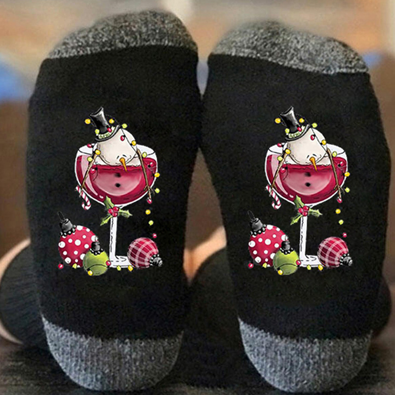 Calcetines de algodón transfronterizos de otoño e invierno para hombres y mujeres copa de vino tinto personalizada calcetines casuales de media pantorrilla ins medias transpirables a juego de colores de moda al por mayor