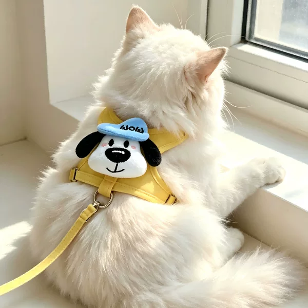 Cat leash, cat harness, cute plush toy, breathable, anti-escape traction set, cat leash, dog leash, outdoor cat walking leash