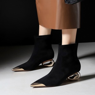 9221-1 Korean Fashion Elegant Pointed Shaped Heel Fashion Women's Boots High Heel Suede Iron Head Metal Decorative Ankle Boots