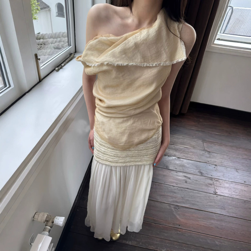 Cs Designer Brand 26 New Summer Style Silk Off-Shoulder Fringed Top, Fashionable Niche Design Sleeveless Blouse Cs Designer Brand 26 New Summer Style Silk Off-Shoulder Fringed Top, Fashionable Niche Design Sleeveless Blouse