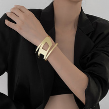 欧美金属风双层镂空臂环手镯潮流新款个性手环小众设计感手饰批发