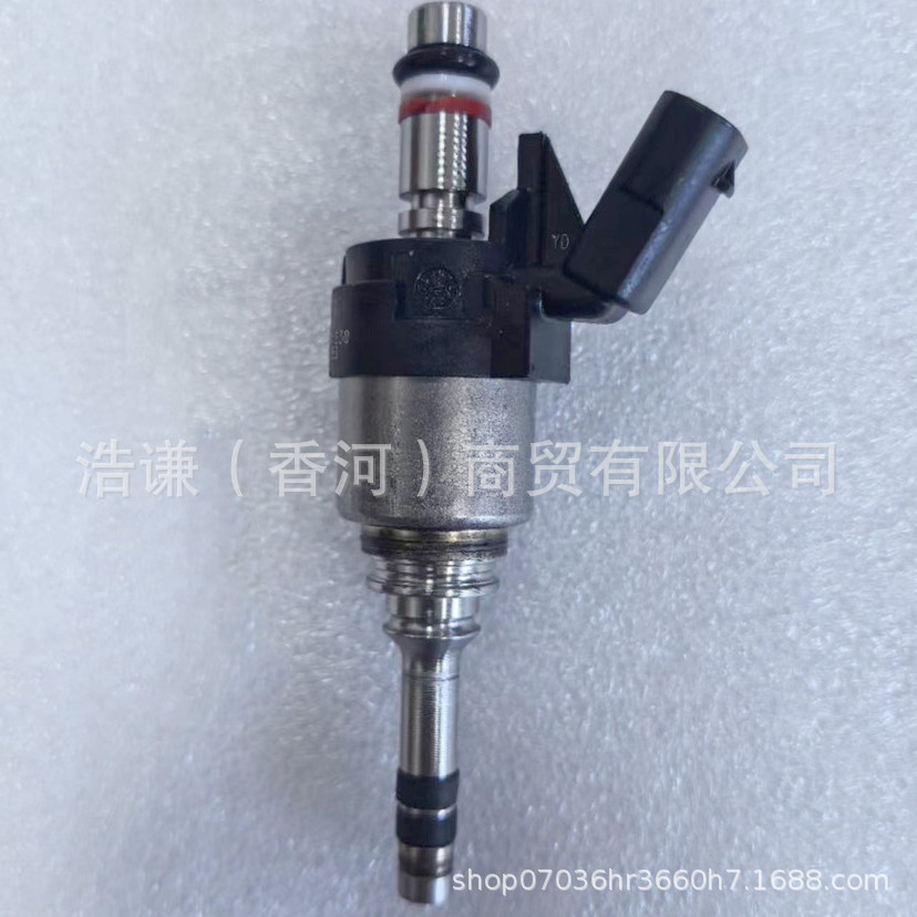 1000710 Is Suitable for Li Auto L6L7L8L9 Engine Gasoline Fuel Injector Nozzle Lixiang Fuel Injection