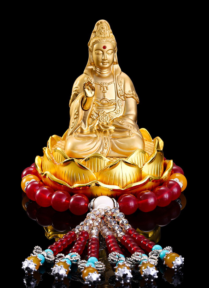 Car ornaments thousand hands Guanyin car accessories perfume center console perfume holder Buddha statue men's car car accessories