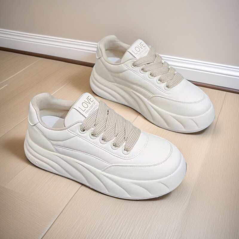 Cream-Colored Thick-Soled White Sneakers for Women, Leather Surface, Autumn Niche Style, Low-Top Student Dad Shoes, Spring In-Stock