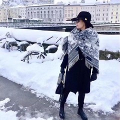 欧米で人気のDブランド風ウール混カシミヤ風丸首暖かい厚手のギフトボックス入りスカーフショール、メーカー直販