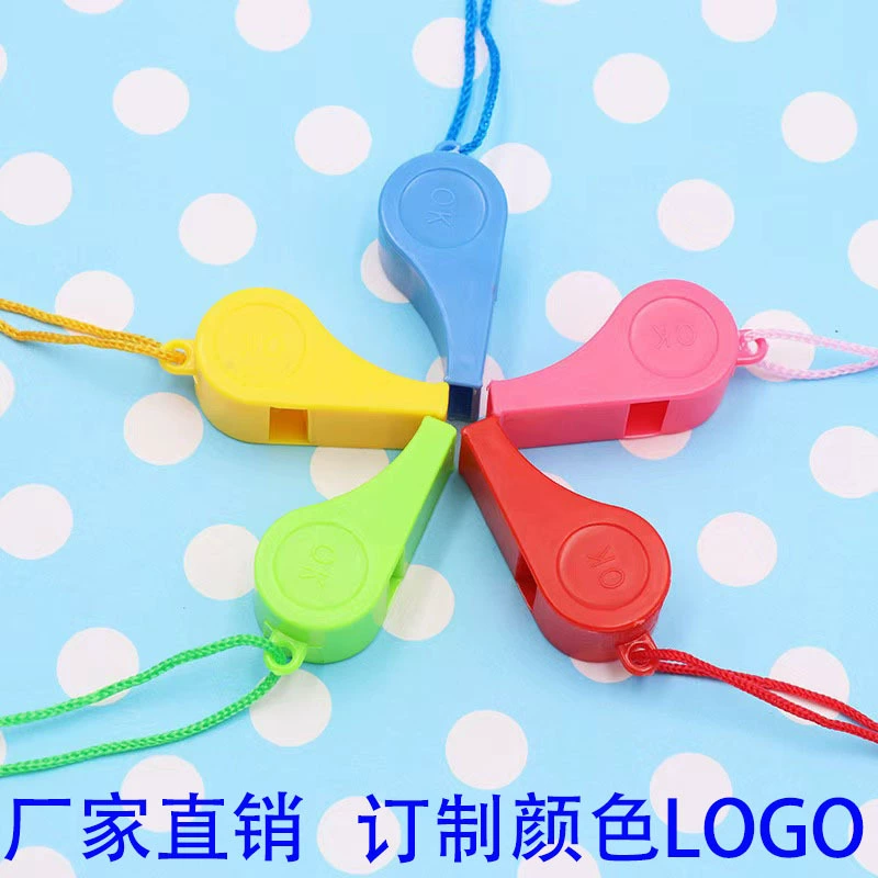 Спортивные товары Пластиковый свисток Детская игрушка цветная подбадривая рефери свисток вентилятор фабрика прямых продаж оптом