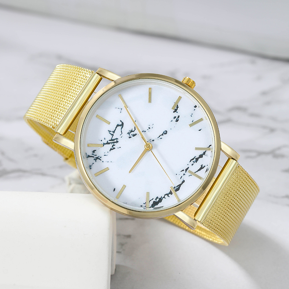 Fashion Solid Color Buckle Quartz Women's Watches display picture 3