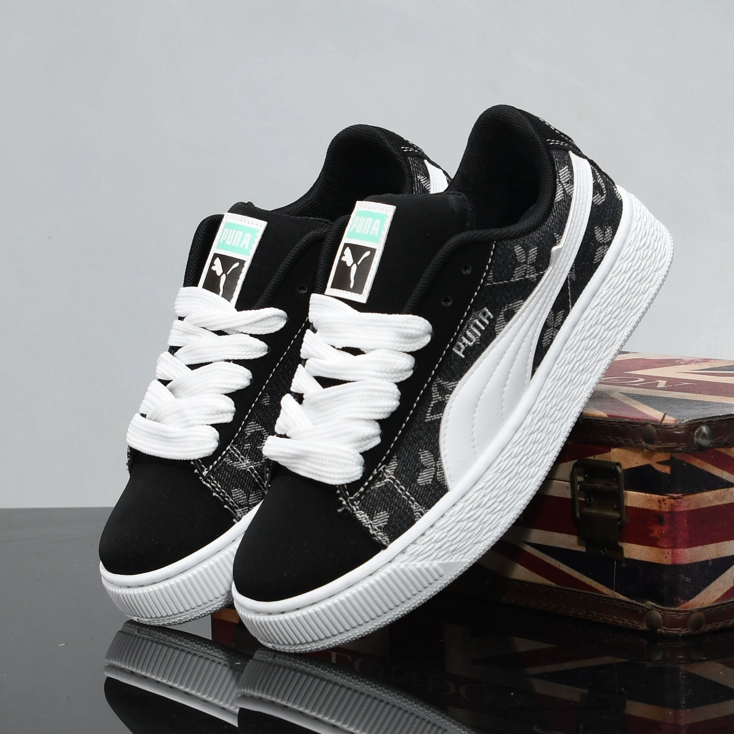 Черная моральная тренировочная мужская и женская обувь, весенне-осенние новые туфли для пар, универсальные спортивные противоскользящие туфли, легкие студенческие Y90