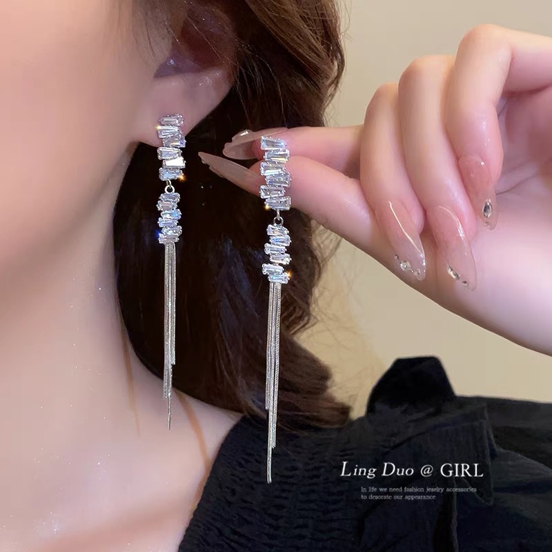 ZY-tassel earrings—49