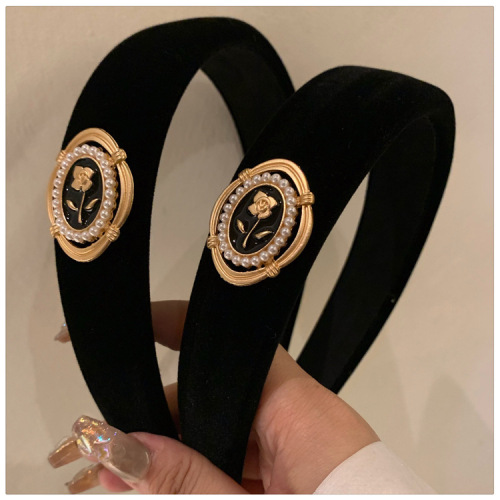 Autumn and winter hair accessories going out rhinestone headband wide-brimmed textured pearl headband letter satin hair bundle fairy sponge hair hole