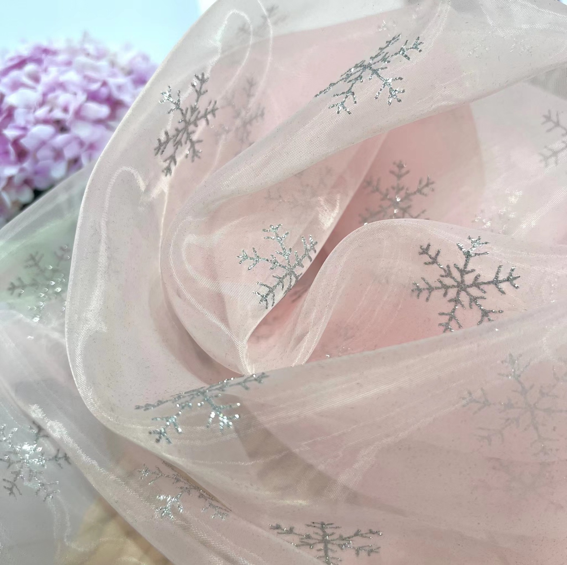 涤纶欧根纱印粉雪花银冰雪奇缘披风蓬蓬裙服装手工娃衣童装布料