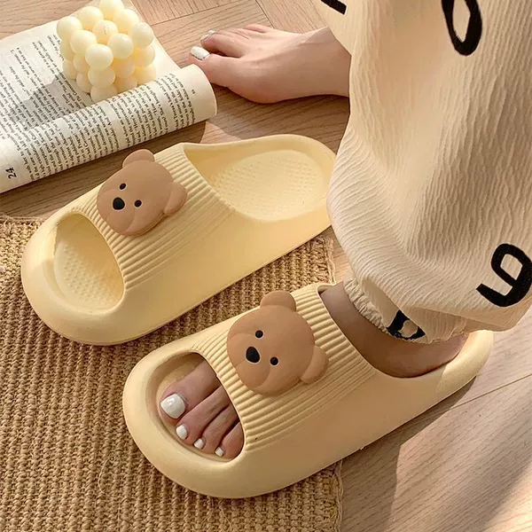 M bear [yellow]