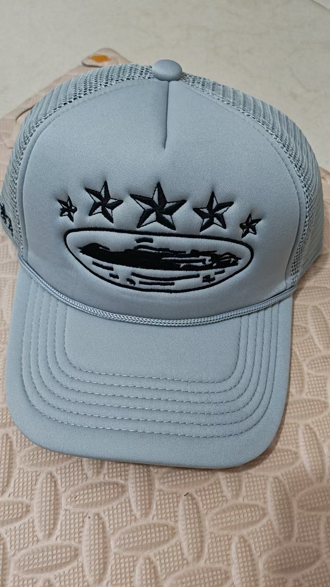 AMIRI estilo de calle para hombres y mujeres con el mismo sombrero de béisbol tendencia de protección solar sombrero de béisbol bordado de verano un cabello