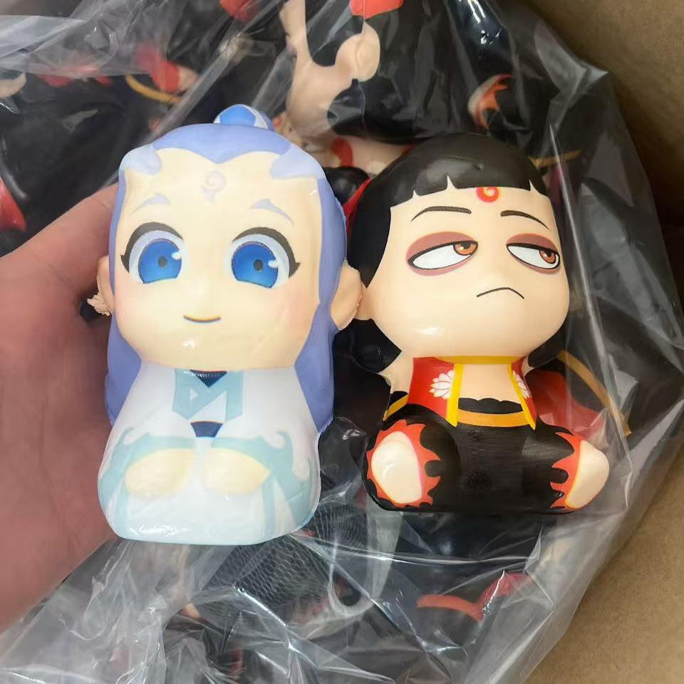 El éxito en línea de Zhao Nezha 's Niño Demónico de Pequeño Pequeño