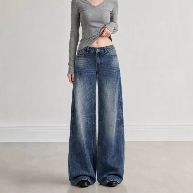 American-style retro bamboo-patterned low-waist wide-leg jeans for women, 2026 early autumn new collection, loose-fitting, slimming, and casual straight-leg pants American-style retro bamboo-patterned low-waist wide-leg jeans for women, 2026 early autumn new collection, loose-fitting, slimming, and casual straight-leg pants
