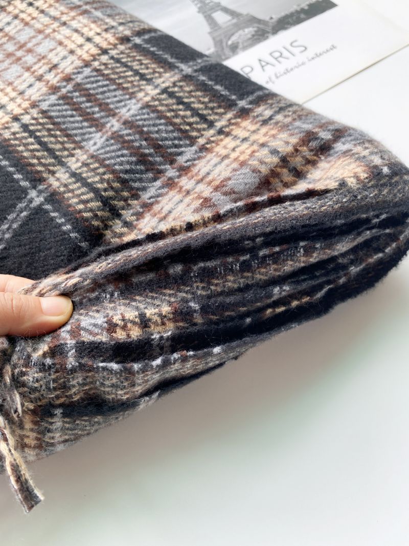 Nuova piccola sciarpa scozzese coreana fresca 2025 per tenersi al caldo in inverno, sciarpa universitaria carina e spessa, versatile per studenti_voghion.com