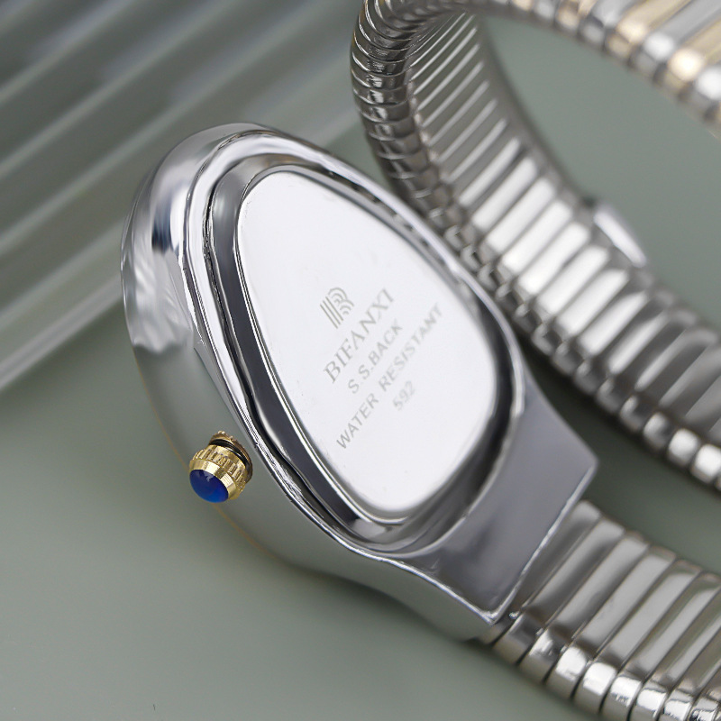 Vintage Style Classic Style Geometric Electronic Watch Women's Watches display picture 6