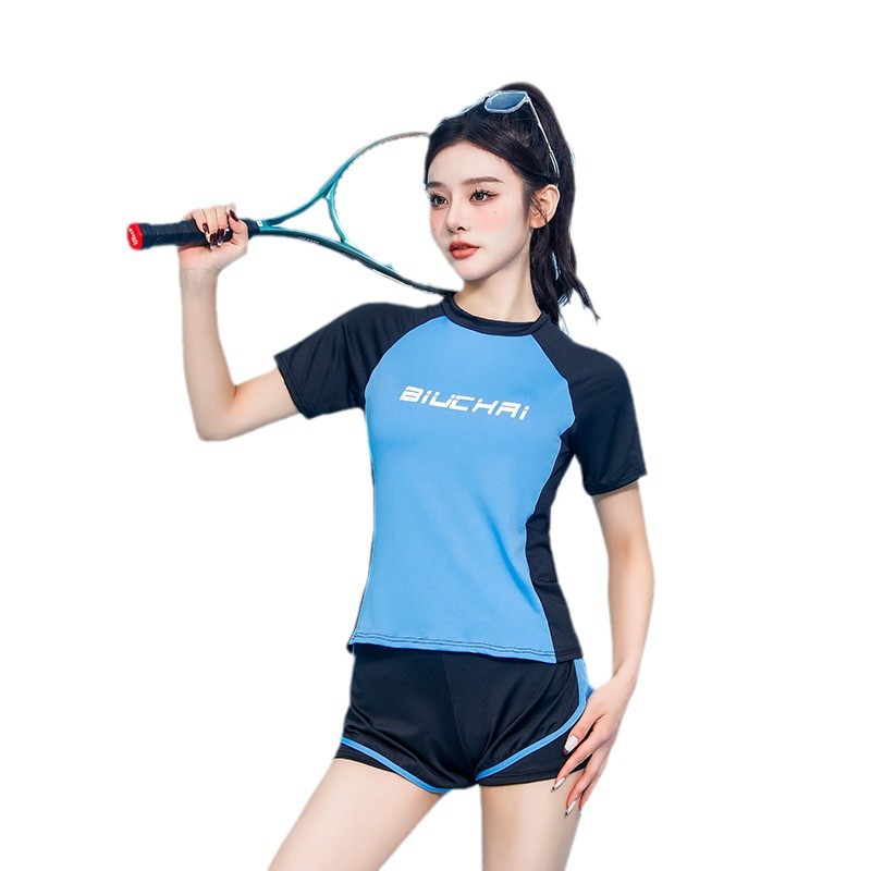 Deportes de dos piezas traje de baño de verano de las mujeres de dos piezas conjunto de adelgazamiento conservador estudiante traje de baño de vacaciones de primavera caliente al por mayor