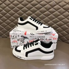 �ֻ���ʿ��Ƥ�˶�����Ь����С��Ьʱ�г���Ь�׽Űٴ�ϺƤ�ػ���