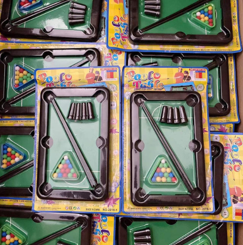 儿童益智玩具台球批发创意迷你小台球桌地摊热卖玩具批发桌球