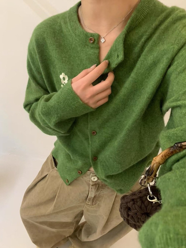 韩系绿色花朵刺绣长袖上衣针织毛衣女装秋季小众百搭休闲开衫外套|undefined
