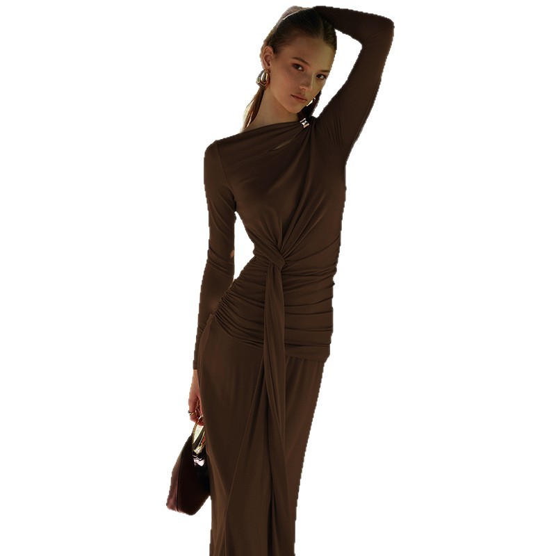 Comercio exterior 2025 otoño nuevo producto de moda temperamento francés delgado cintura pliegue irregular vestido de manga larga mujer image 6