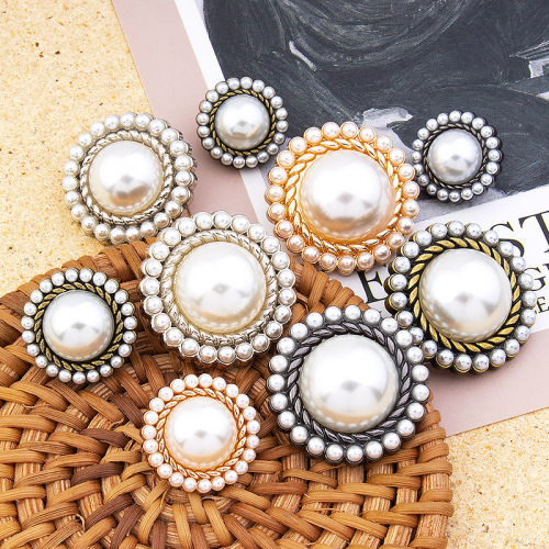 Metal buttons, pearl buttons, cashmere coat, trench coat, suit, tuxedo, women's small Shangri-La style, gold high-end upper clothing accessories