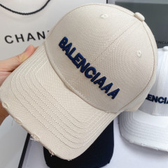 正しいバージョンの高品質B家パリ野球帽INSつばに穴が開いています。
