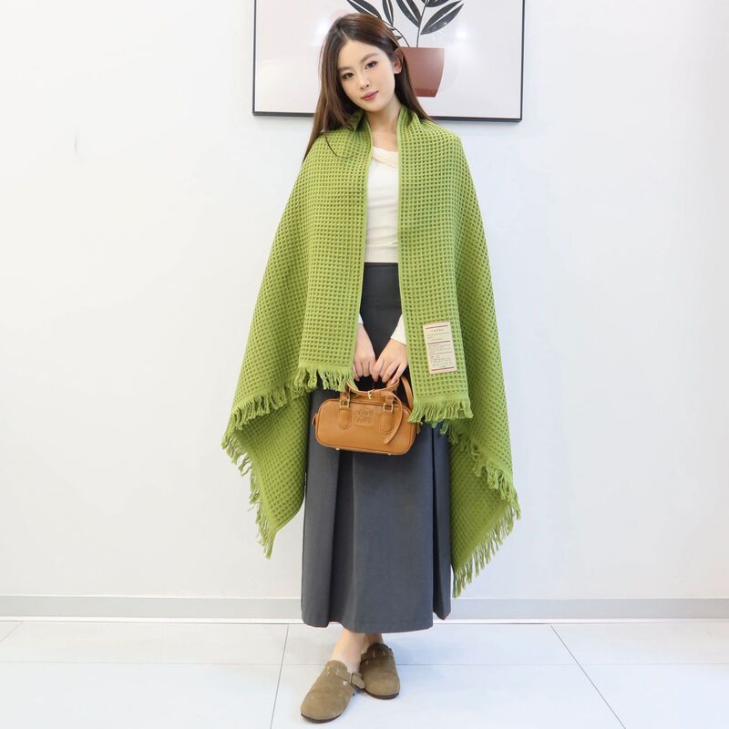 Foreign Trade Tassel Bath Towel Blanket 90*180 Waffle Pattern Oversized Adult Beach Towel Shawl with Logo Customization