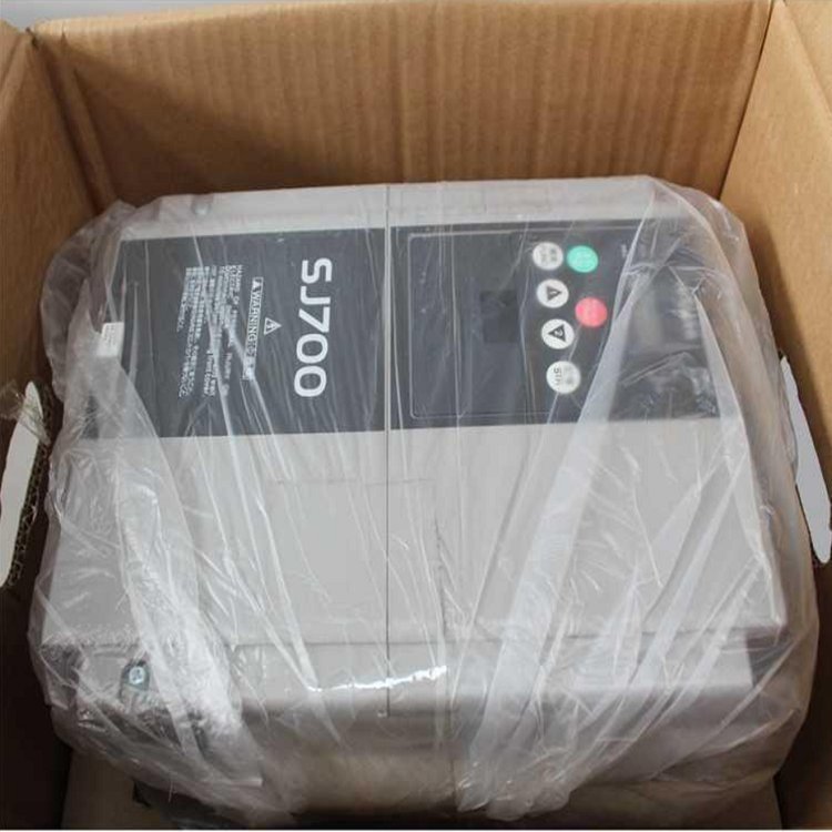 日立90KW风机水泵***变频器 SJ700-900HFEF2