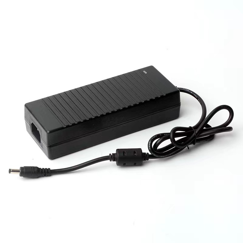 厂家批发12v10a稳压开关电源适配器220v转12v水泵电机灯带直流