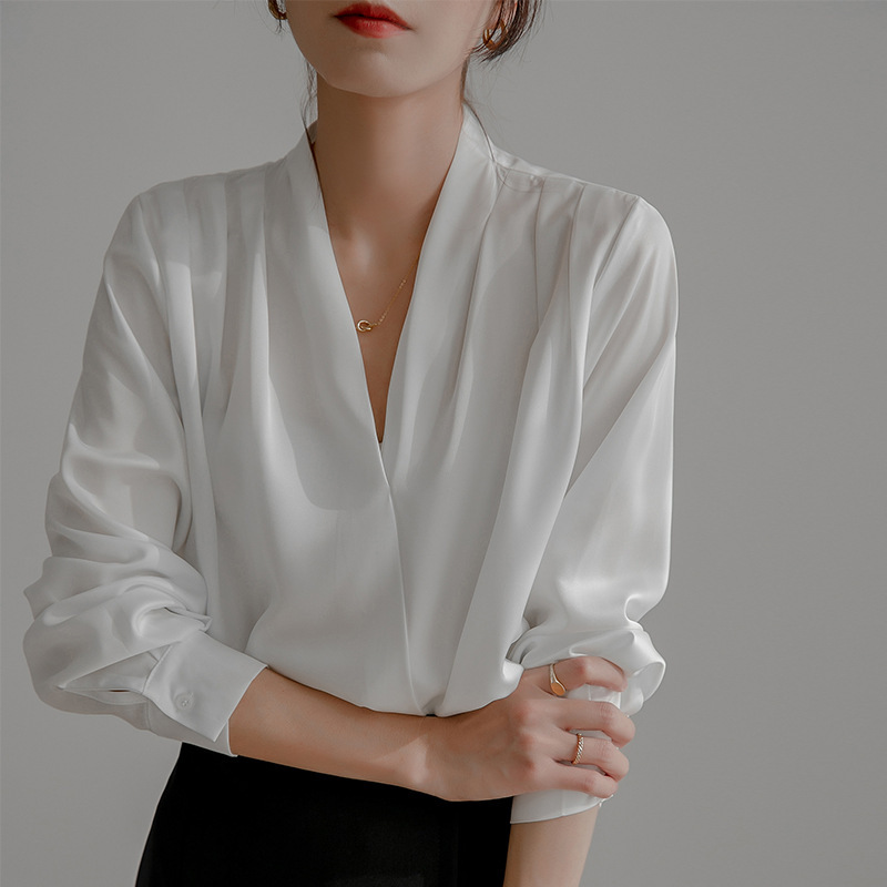 2025 Spring White Shirt Women's Long Sleeve French Design Niche Retro Silk Top Professional Satin Shirt
