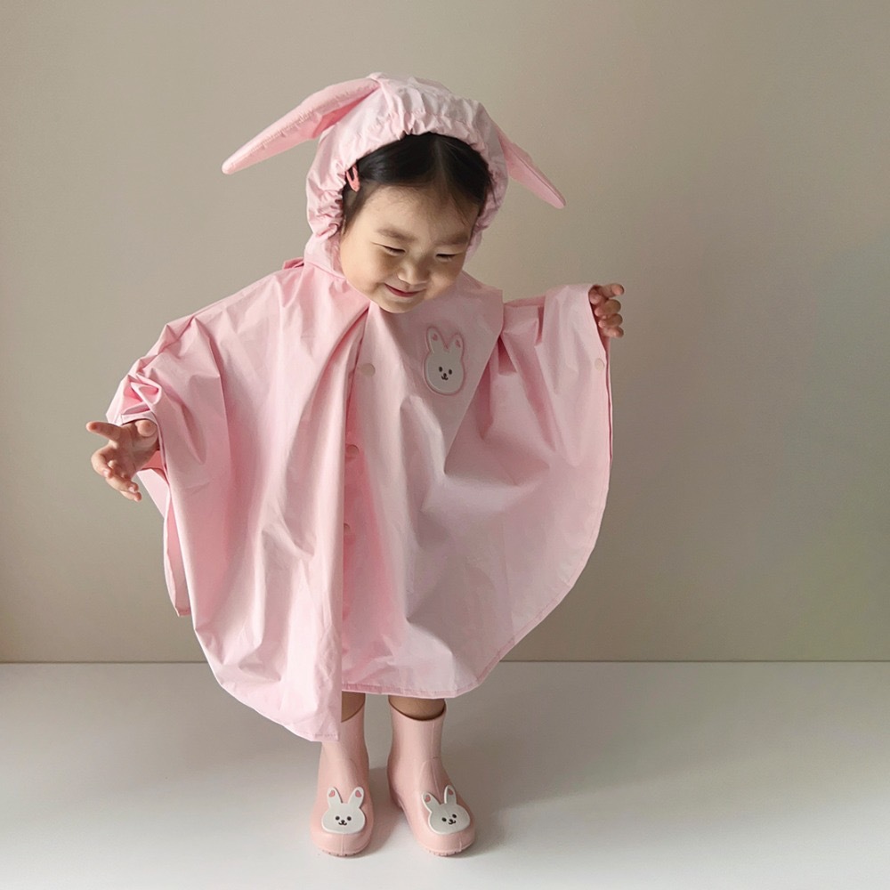 新款可爱兔子小熊儿童雨衣 幼儿园防水雨披 连体雨衣 特色童装
