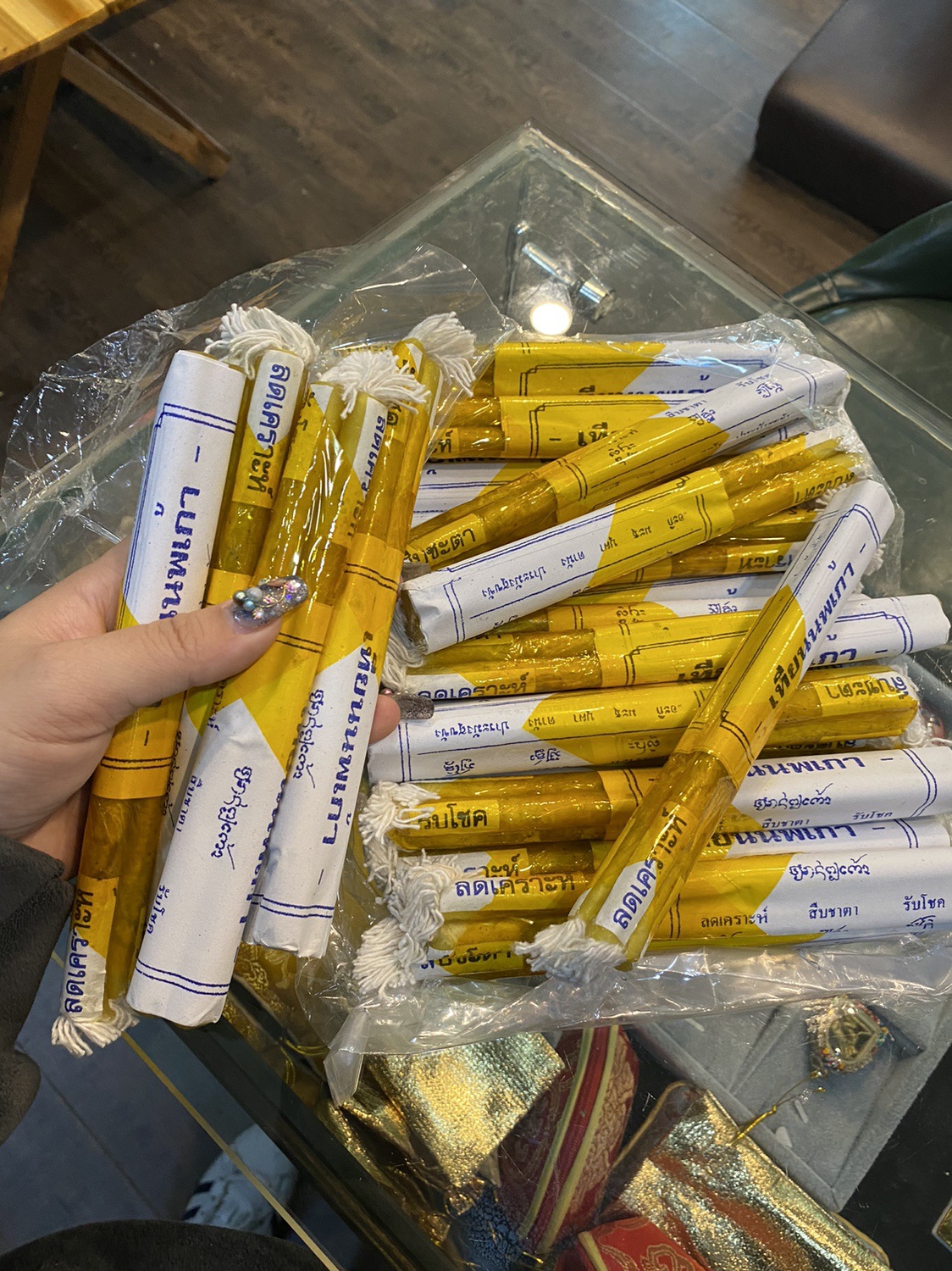 泰國特色 古巴阿里雅察蠟燭